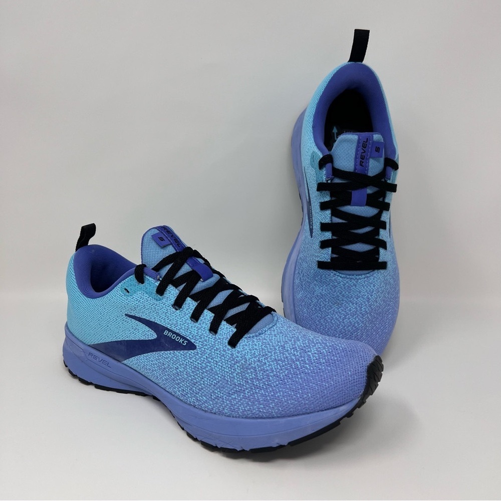 Brooks Revel 5 Athletic Running Shoes Sz. 9.5